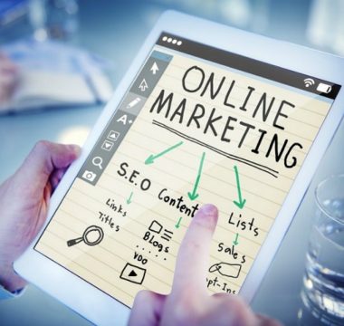 Spletno oglaševanje