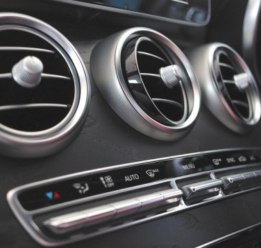 Kondenzator klime za avto